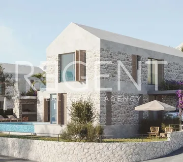 Brač, Supetar - Vila s bazenom u luksuznom kompleksu 250 m2 - cover