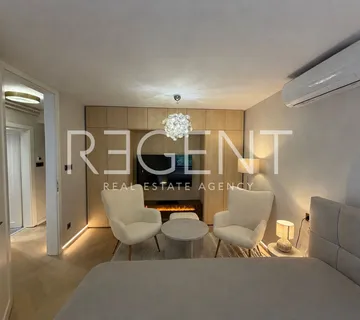 Stan 28 m², Kvaternikov trg — prvi najam, adaptiran, S2 - Zagreb