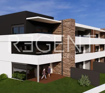 Vila 250m2, Umag - okolica -4S, vrt, prvi red do mora - Zambratija