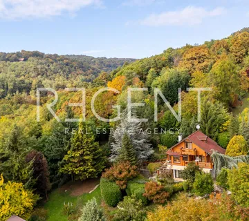 Zagreb, Podsljeme - Šarmantna drvena kuća s panoramskim pogledom
