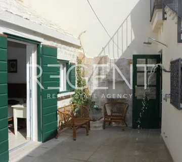 Brač, Mirca- Kamena vila s pogledom na more - Mirca, Supetar