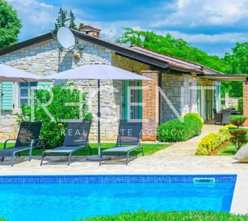 Istra, Kringa - Bajkovita vila s bazenom u mirnom okruženju