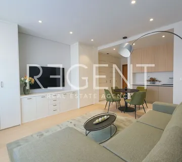 Zagreb, Donji grad – Garsonijera 33 m² - cover