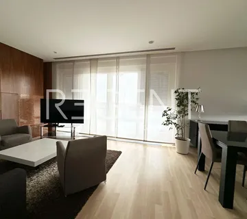 Zagreb, Maksimir - Četverosoban stan 130 m2 - cover