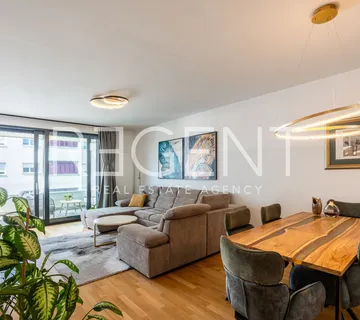 Stan 112 m², Vrbani — 3 spavaće sobe, balkon, 2 garaže - Zagreb
