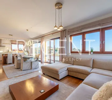 Zagreb, Šestine - Vrhunski penthouse u urbanoj vili