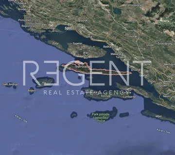 Hvar - poljoprivredno zemljište prvi red do mora, 70 000 m2