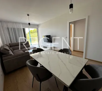 Split, Žnjan - Dvosoban stan za dugoročan najam, 80m2