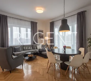 Zagreb, Donji grad – četverosoban penthouse s terasom i liftom - cover