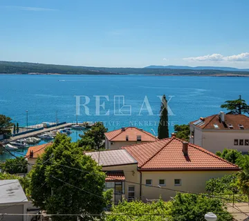 Crikvenica - kuća s restoranom na top lokaciji - cover