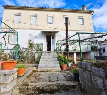 Crikvenica - SNIŽENO kuća s panoramskim pogledom, 1300 m2 okućnice - cover