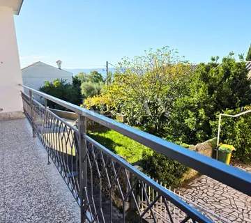 Crikvenica - dvije kuće, garaža - cover