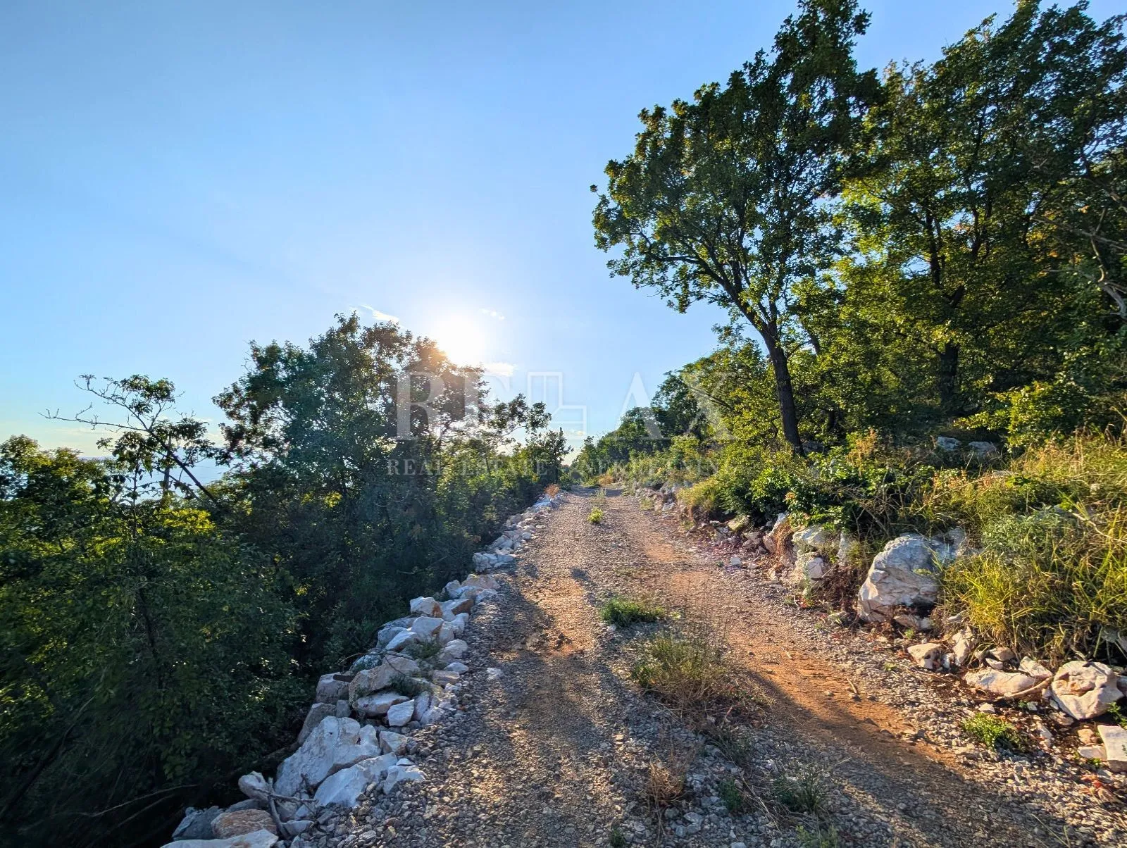 Rijeka, Trsat - građevinsko zemljište - cover