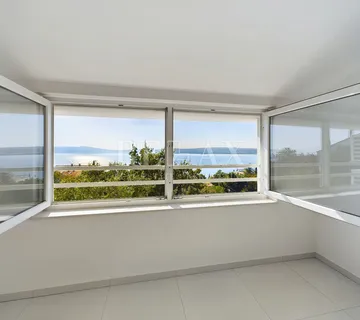 Crikvenica - dvoetažni stan u novogradnji