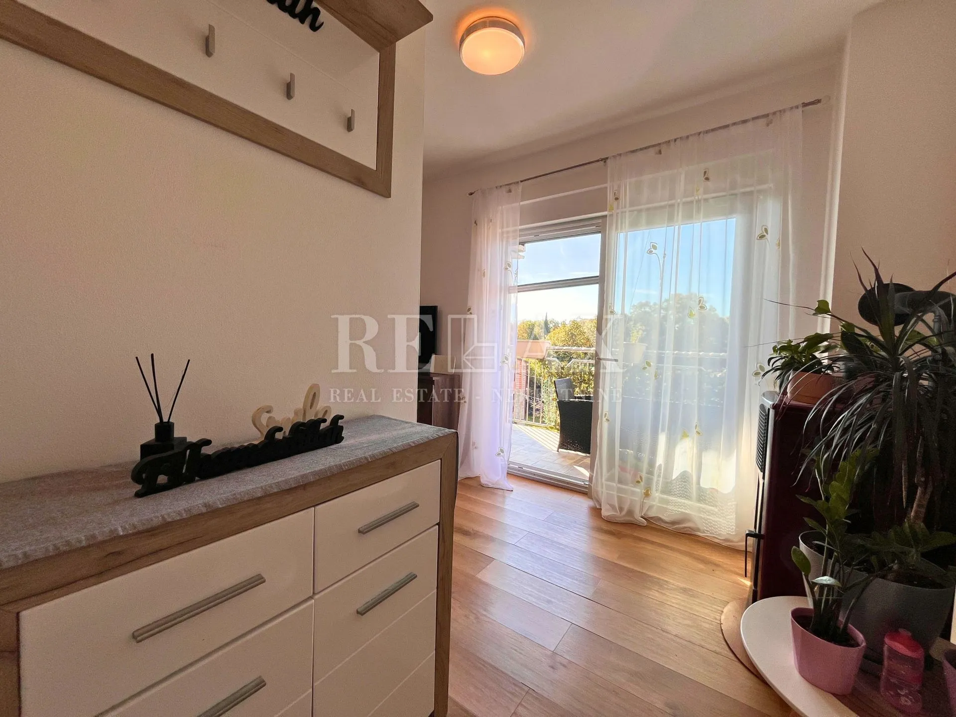 Rijeka, Mladenići - dvosobni stan s parkirnim mjestom - cover