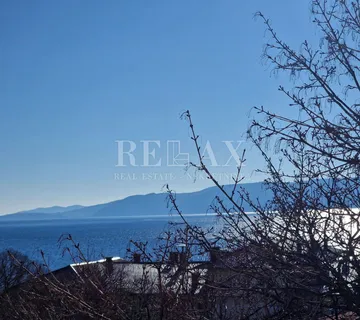 Novi Vinodolski - stan u blizini mora i centra - cover