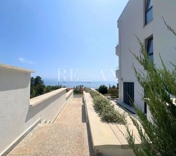 Opatija, Ičići - stan s prostranom okućnicom - cover