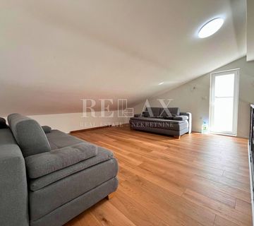 Crikvenica - moderan stan s galerijom - cover