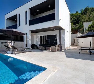 CRIKVENICA, DRAMALJ - Vila s bazenom, pogled na more - cover