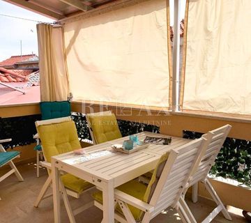 Otok Krk, Baška - kamena kuća sa 2 apartmana - cover