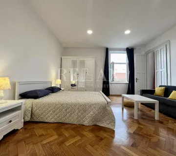 Rijeka, Potok - Gospodski trosobni stan 114 m2 - cover