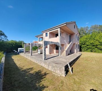 Otok Krk, Dobrinj - novoizgrađena kuća s dva stana - cover