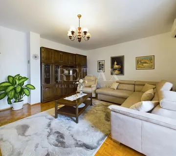 Selce - Etaža s okućnicom, garažom i apartmanom za goste - cover