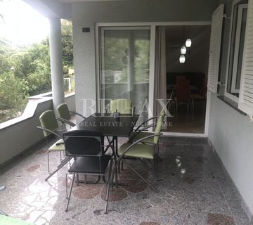 NOVI VINODOLSKI - Kuća s prekrasnom okućnicom - cover