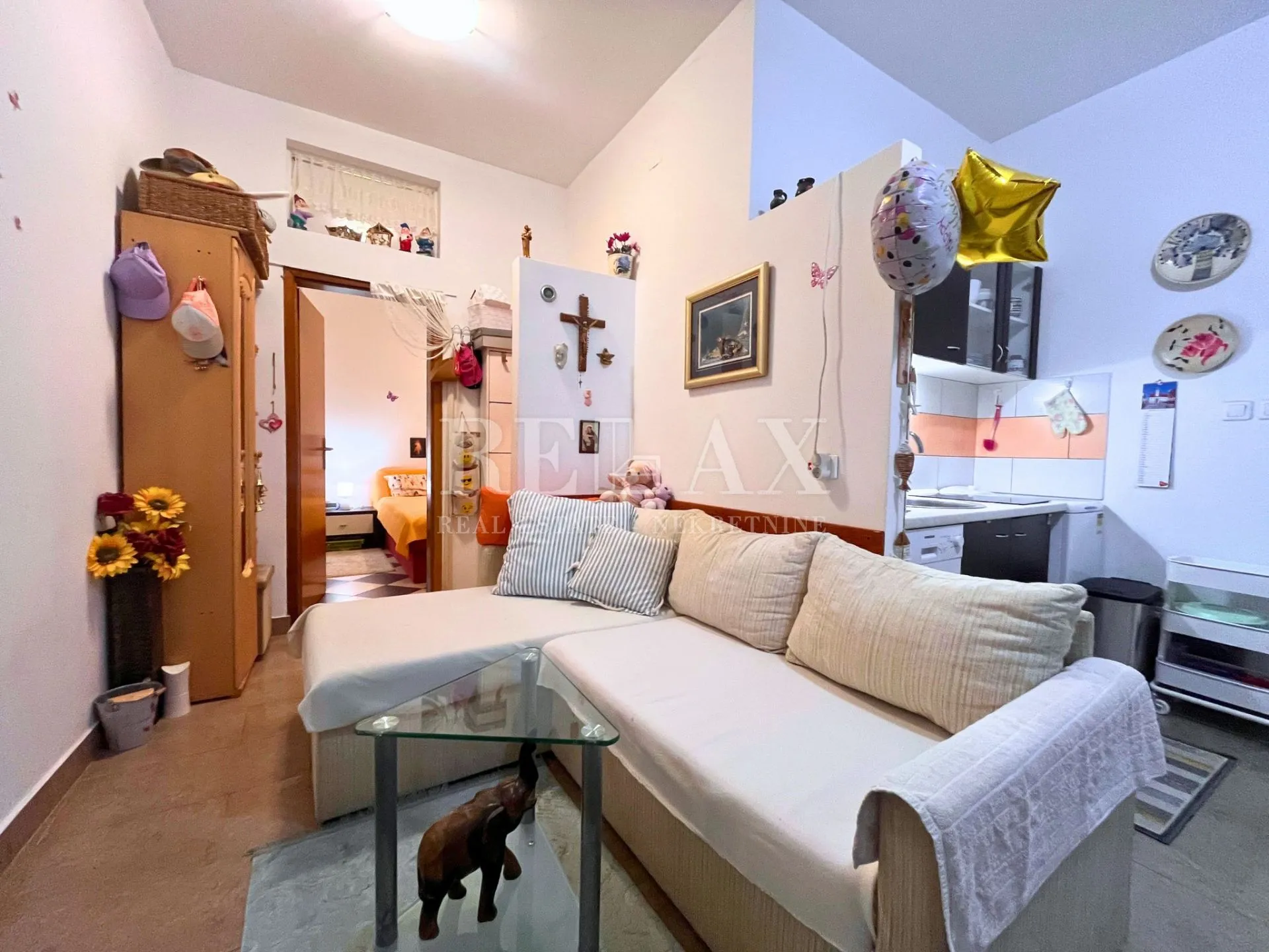 Novi Vinodolski - jednosobni stan s parkirnim mjestom - cover