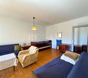 Crikvenica - stan u centru grada - cover