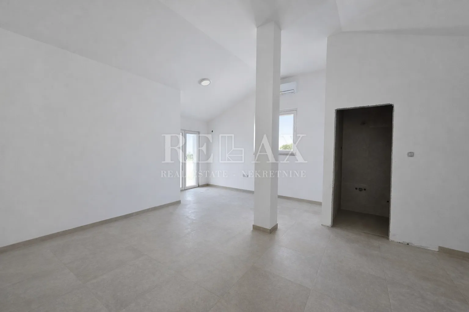 Crikvenica - jednosobni stan s terasom, 57,63 m2 - cover