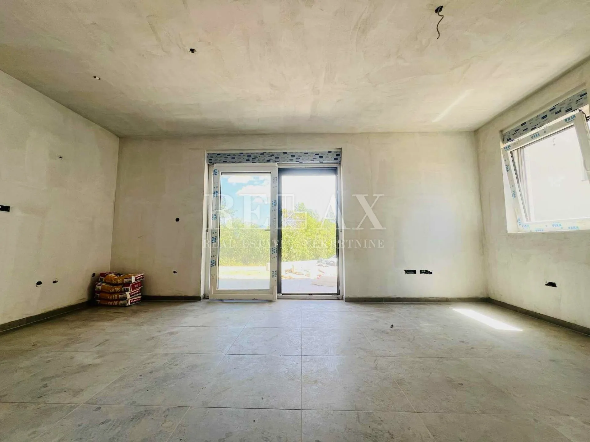 Otok Krk, Čižići - stan u blizini plaže, novogradnja - cover