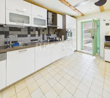 Grižane - autentična kamena kuća - cover