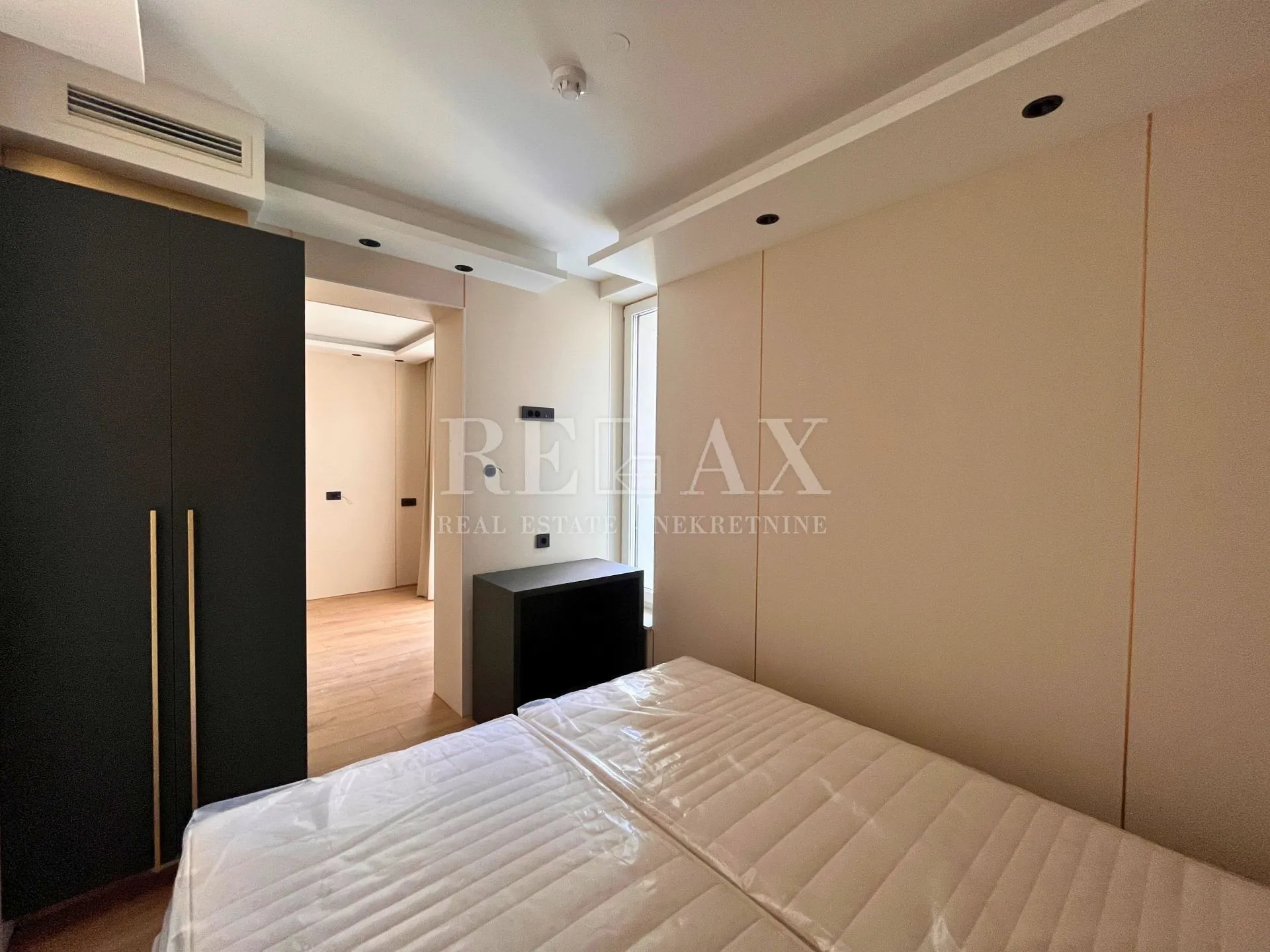 Crikvenica - jednosobni apartman u centru grada - cover