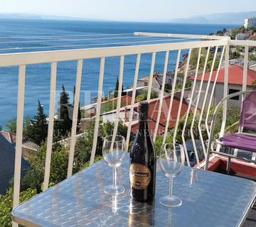 Senj - stan u blizini plaže - cover