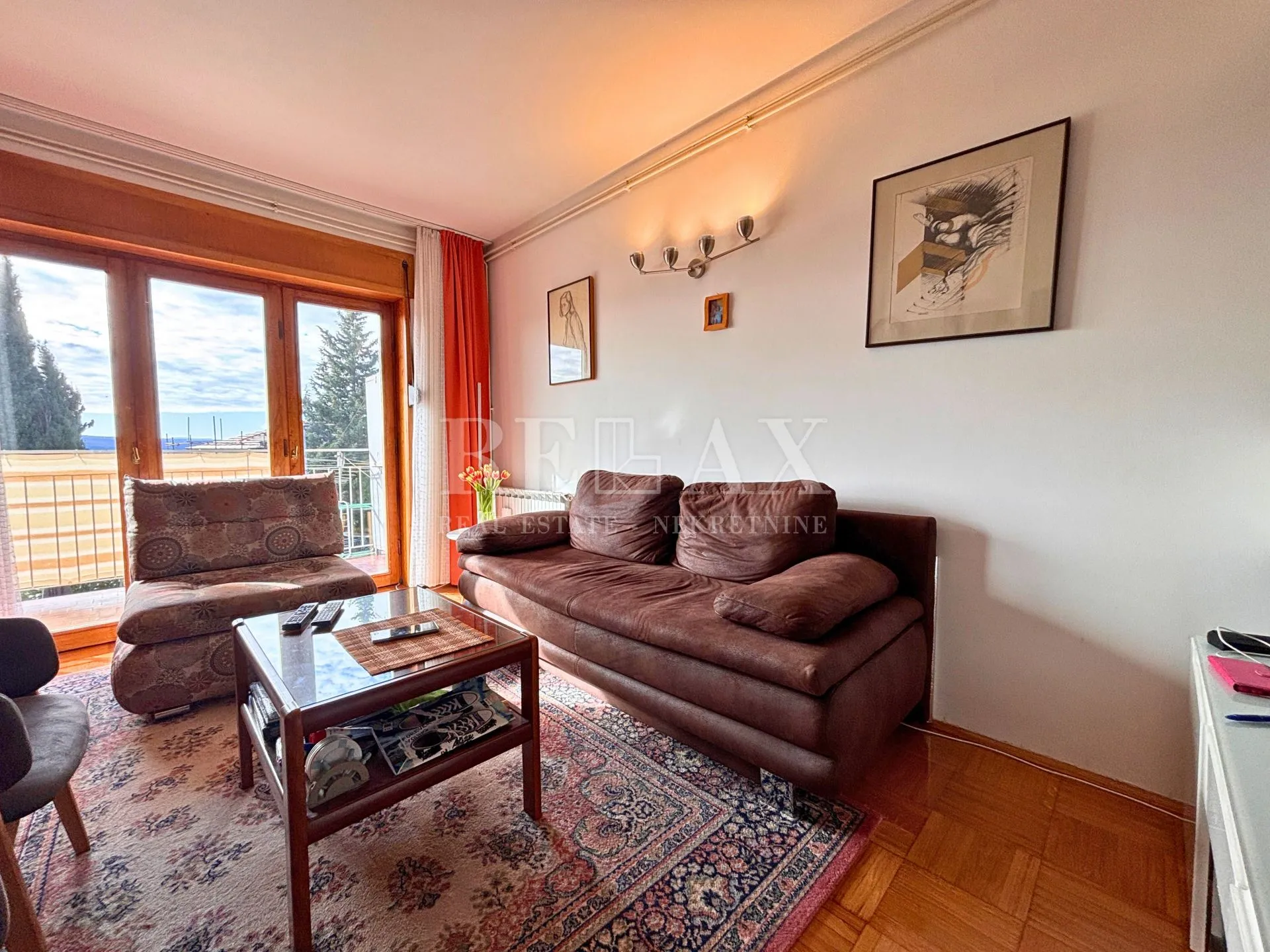 Crikvenica - stan na mirnoj lokaciji, pogled na more - cover