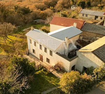 Bribir - starina s potencijalom - cover