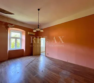 Senj - stan u centru za adaptaciju - cover