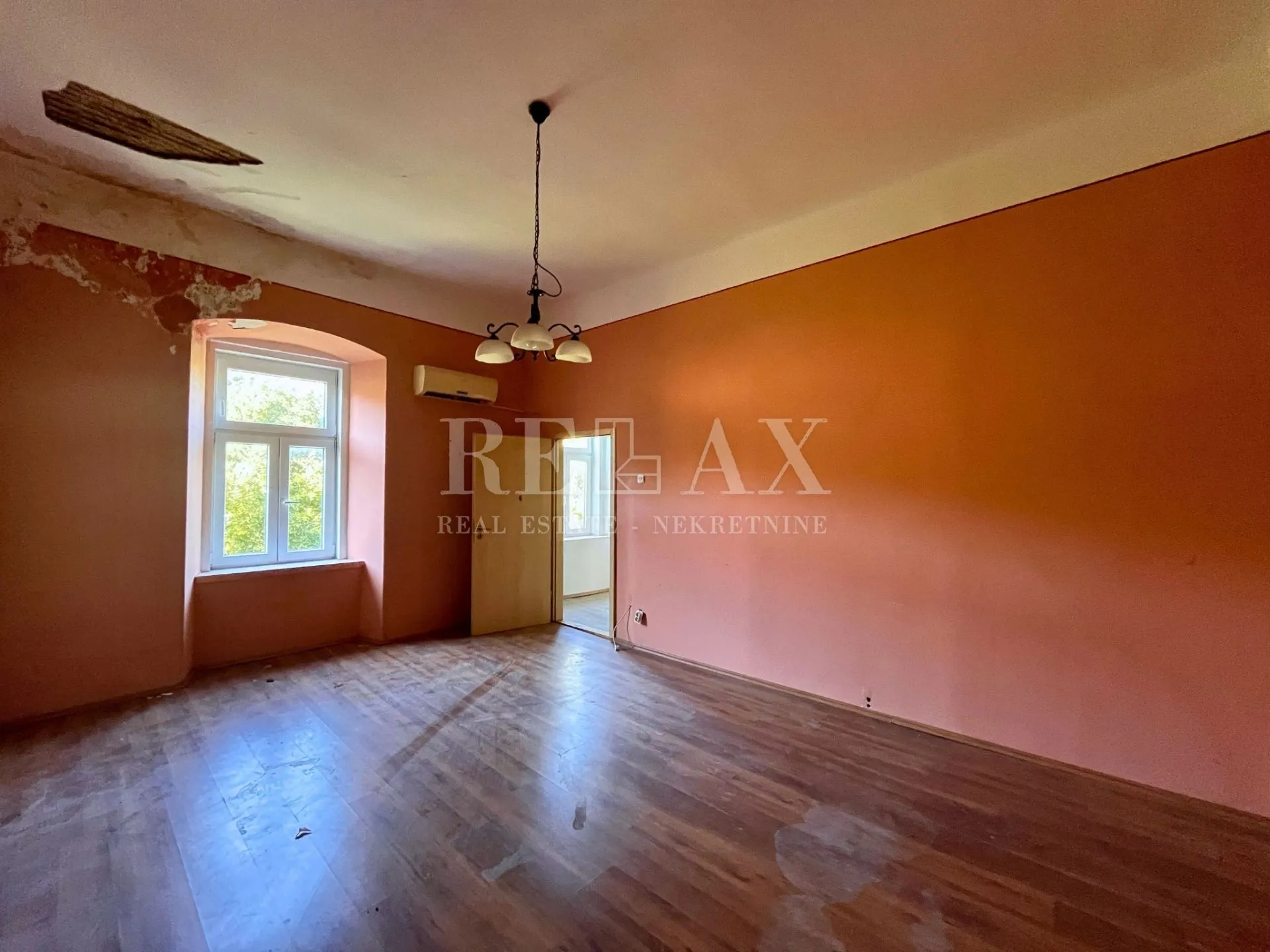 Senj - stan u centru za adaptaciju - cover