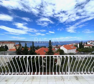 Crikvenica - kuća u širem centru - cover