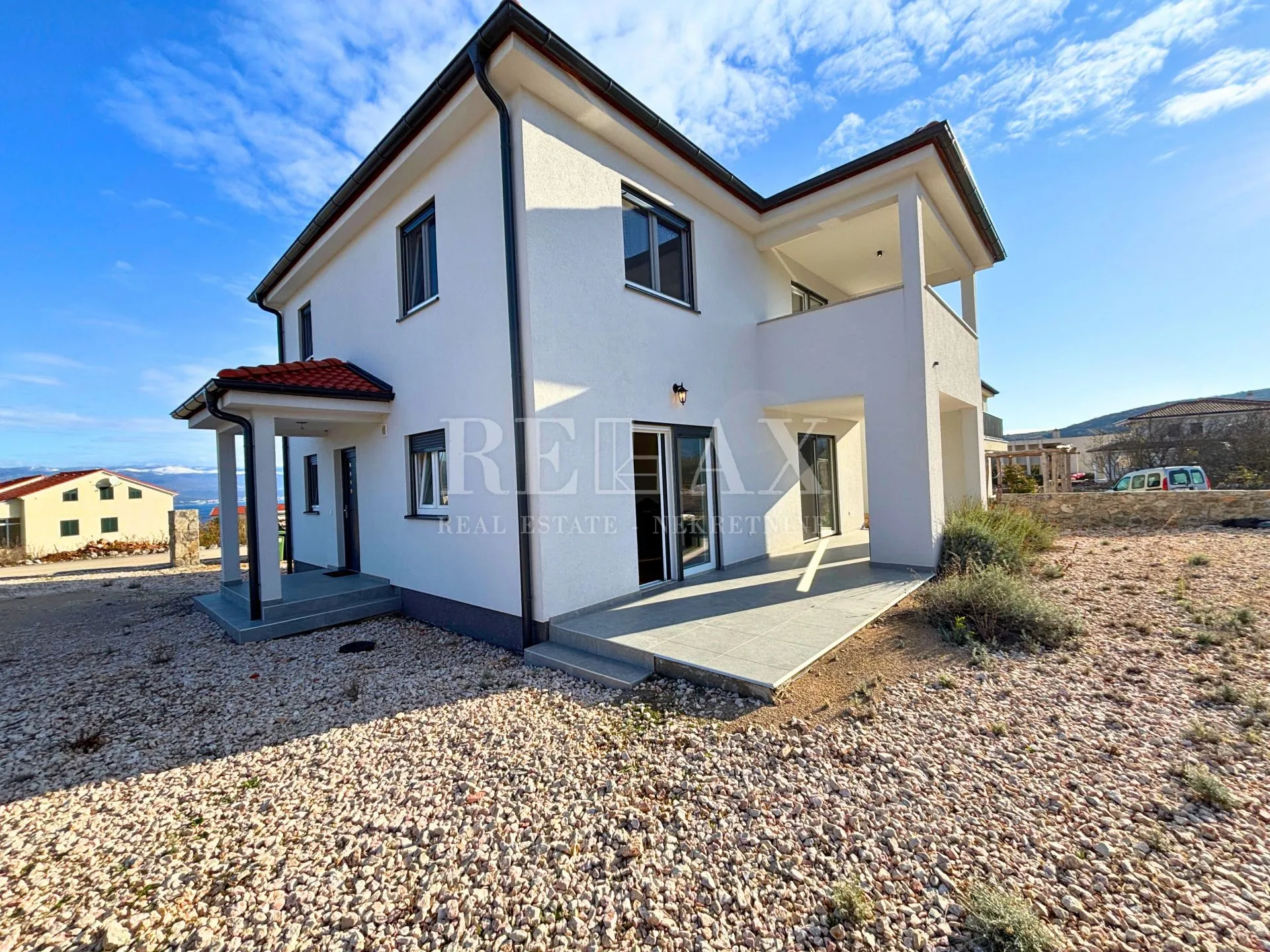 Otok Krk, Vrbnik - samostojeća kuća s velikom okućnicom - cover