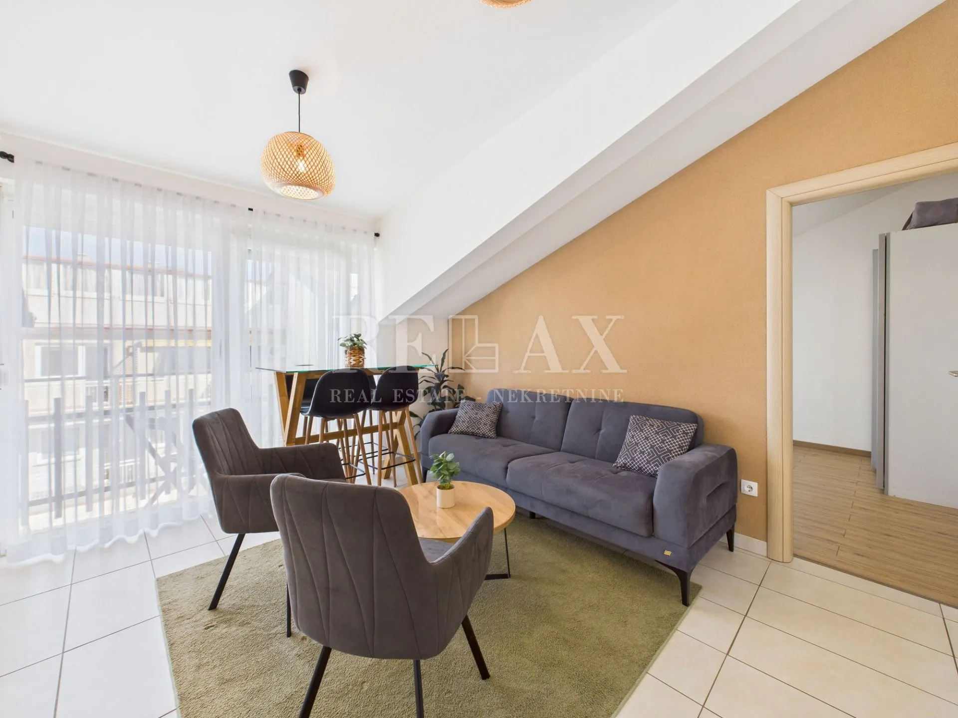 Crikvenica - stan u 1. redu do mora, 2 spavaće sobe - cover