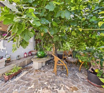 Crikvenica - šarmantni stan u blizini mora - cover