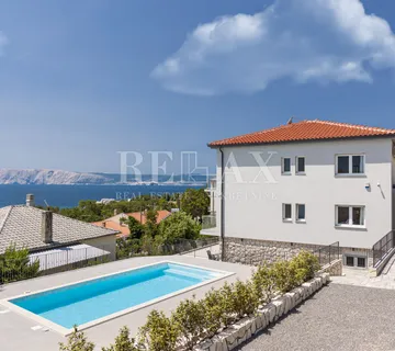 Povile - vila s bazenom, nadomak mora - cover