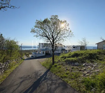 Jadranovo - građevinsko zemljište - cover