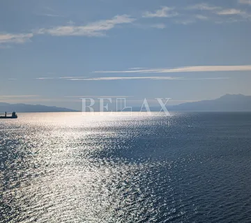 Rijeka, Kantrida- jednosobni stan u prvom redu do mora - cover