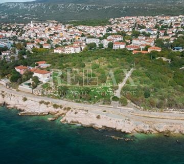 Novi Vinodolski - zemljište prvi red do mora za gradnju hotela - cover