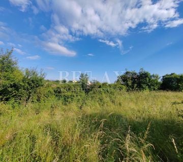 Viškovo, Marčelji - građevinski teren od 4700 m2  - cover