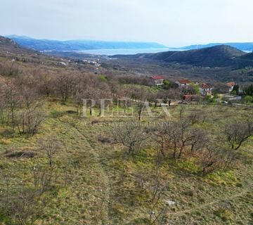 Bribir-Građevinsko zemljište površine 11907m2 - cover