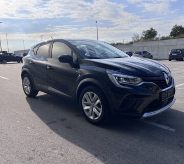 Renault Captur TCe - cover